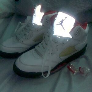 Nike Jordan 5 (Fire Red) size 7